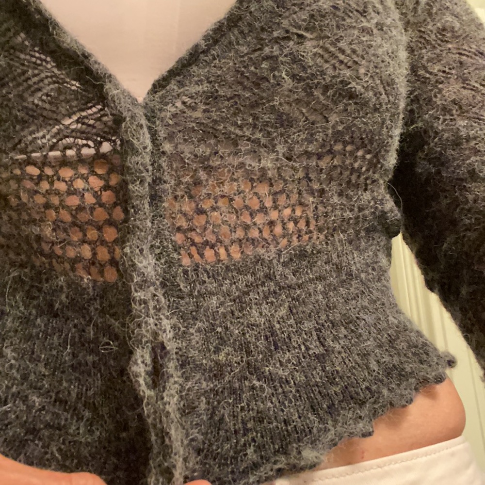 Knitted and Knotted delicate charcoal colored crop sweater. - Picture 4 of 6